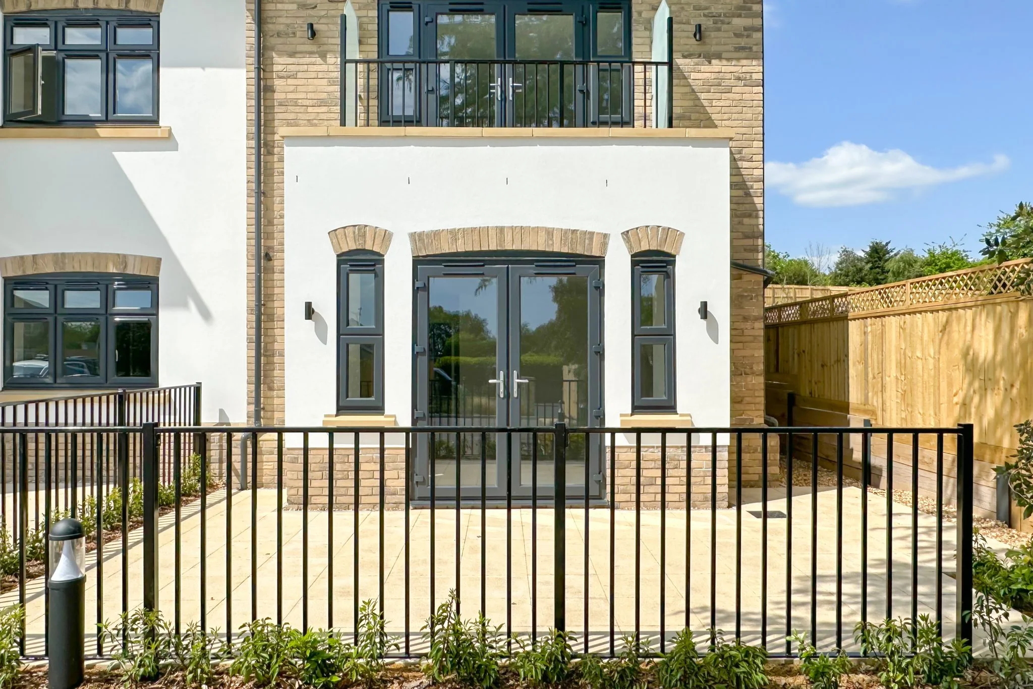 Danecourt Road outside space 9